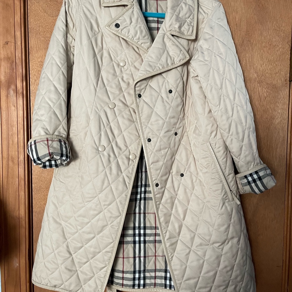 Burberry quilted trench coat